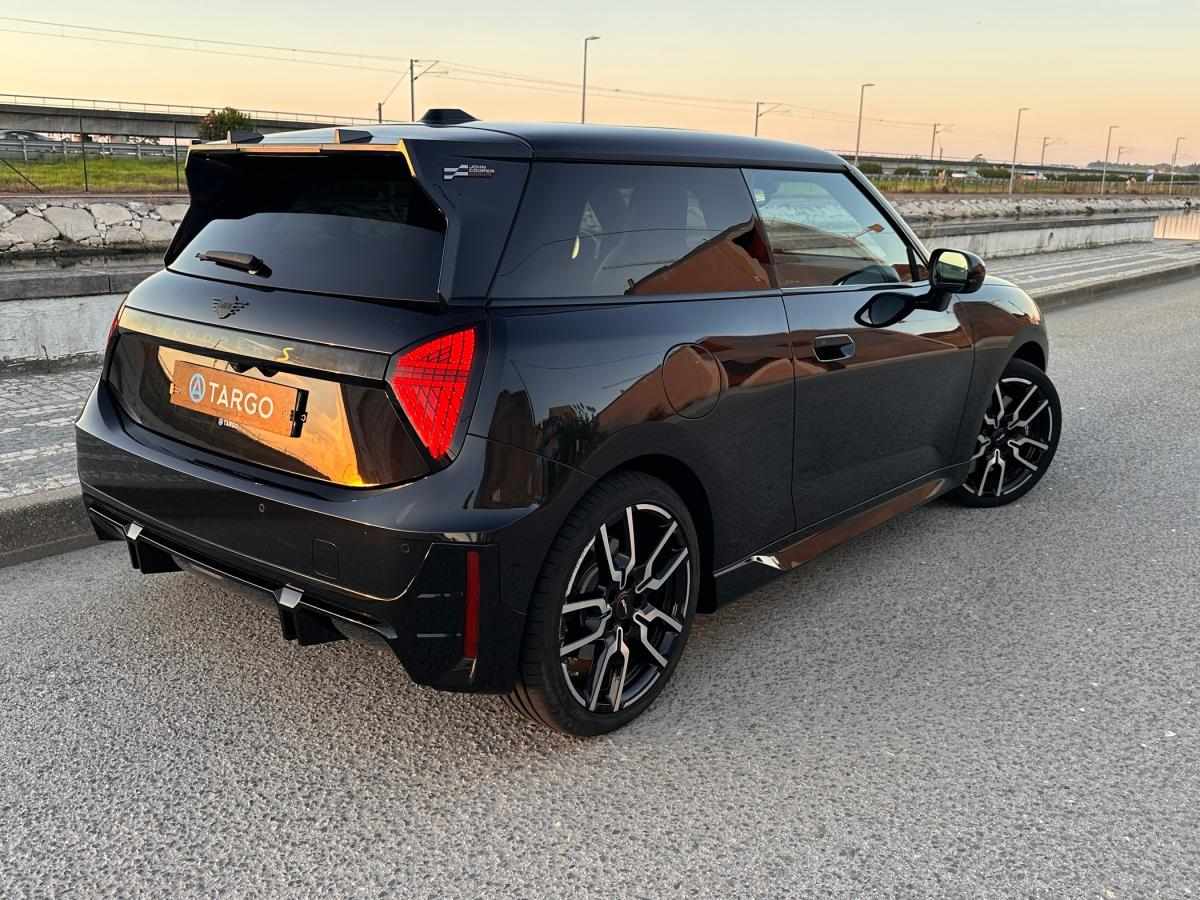 mini-cooper-2024-eletrico-0cc