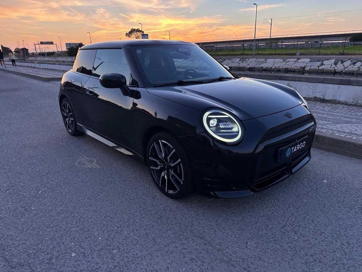 mini-cooper-2024-eletrico-0cc