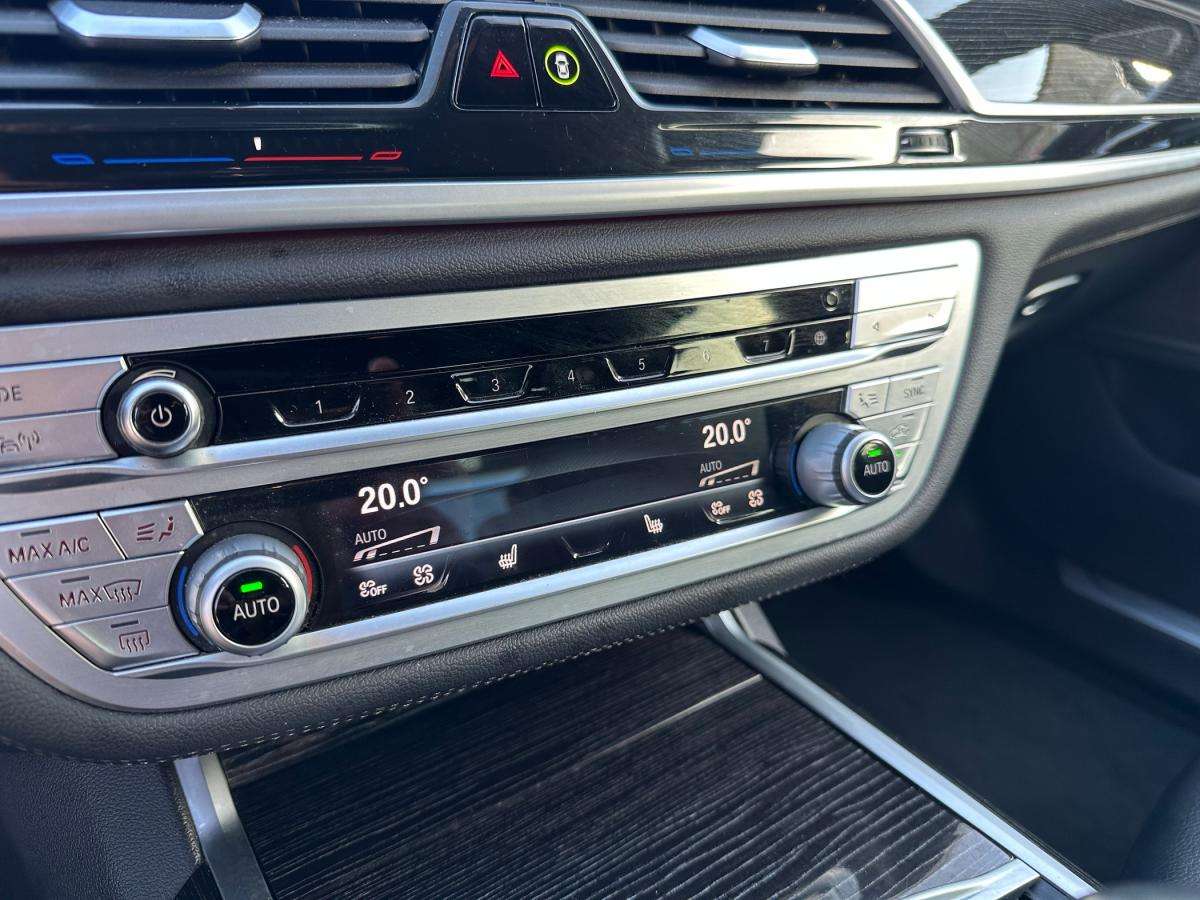 bmw-serie-7-2020-diesel-2993cc