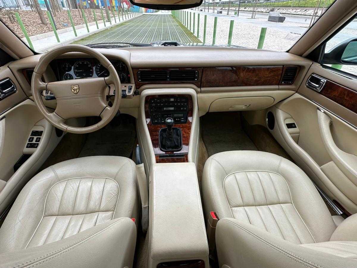 jaguar-xj-1997-gasolina-3239cc