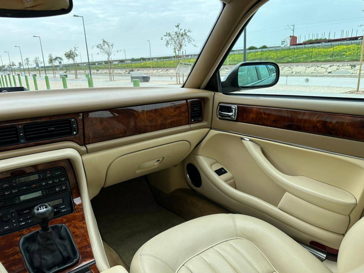 jaguar-xj-1997-gasolina-3239cc