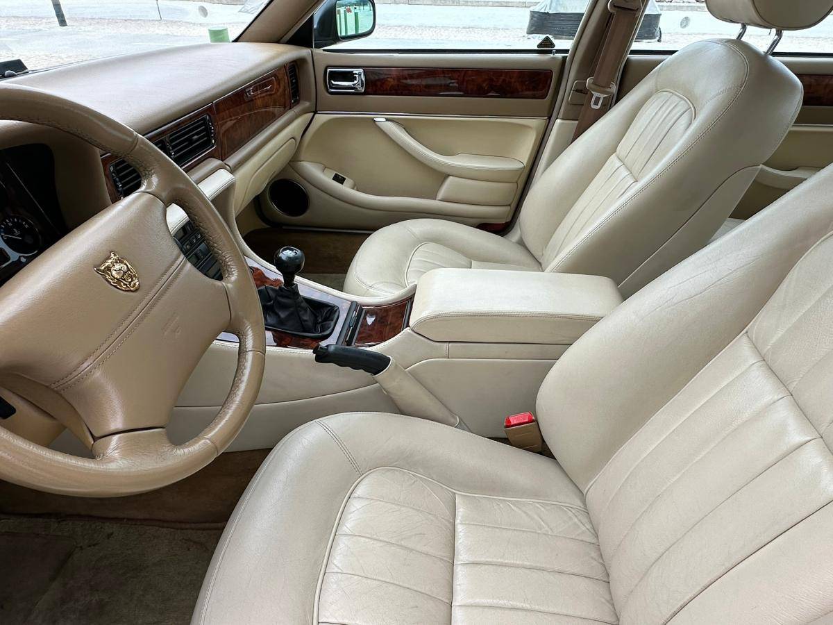 jaguar-xj-1997-gasolina-3239cc