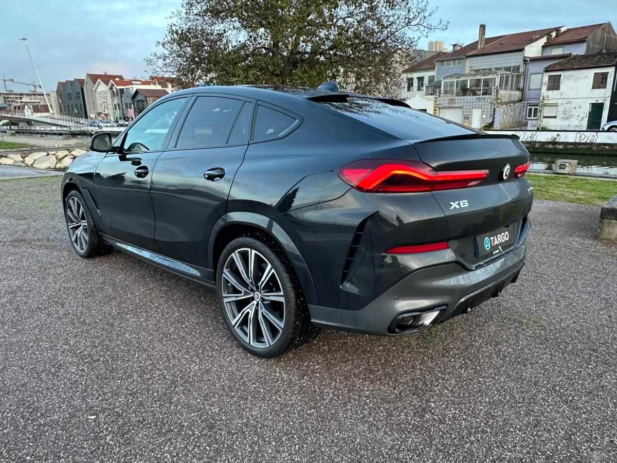 bmw-x6-2023-diesel-2993cc