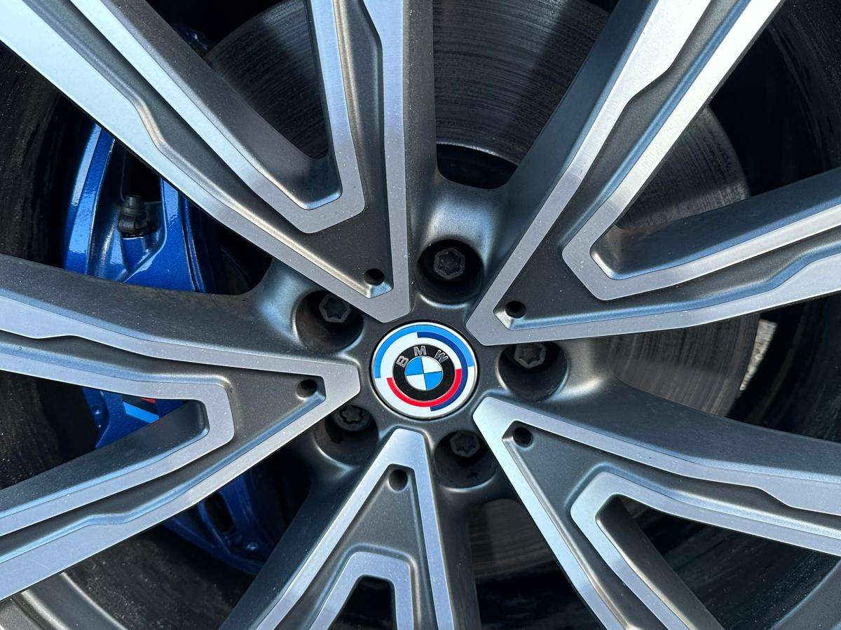bmw-x6-2023-diesel-2993cc