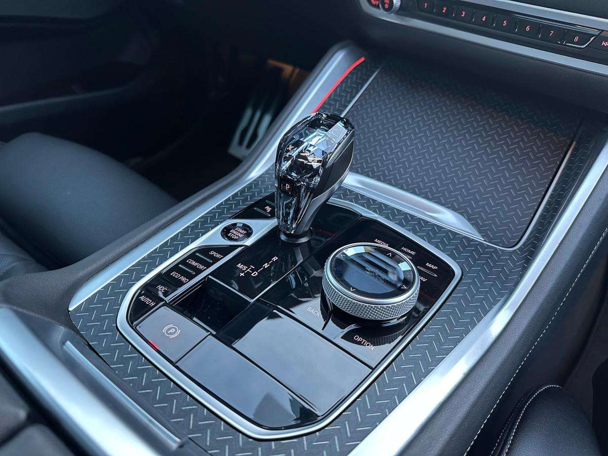 bmw-x6-2023-diesel-2993cc