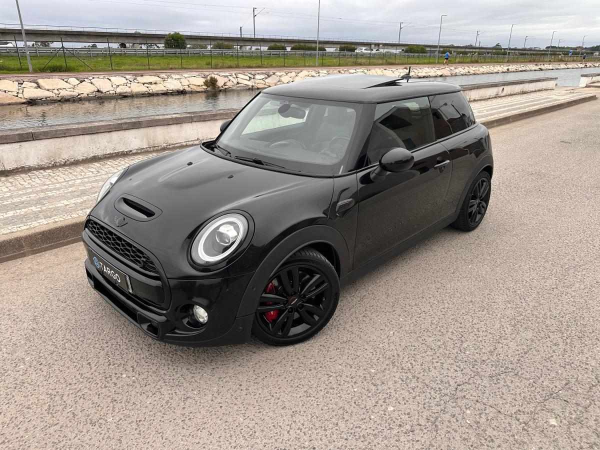 mini-cooper-2018-diesel-1995cc