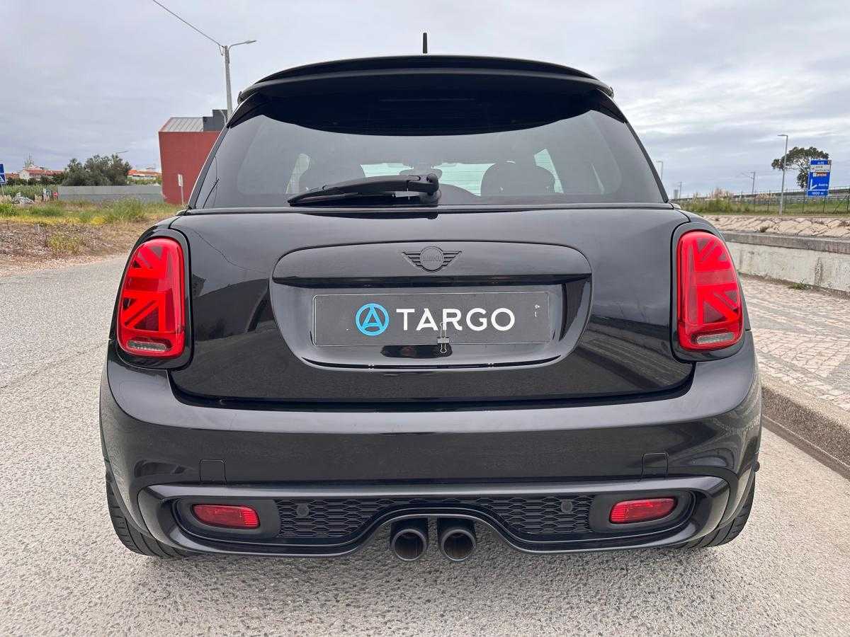 mini-cooper-2018-diesel-1995cc