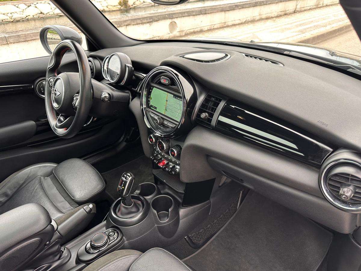 mini-cooper-2018-diesel-1995cc