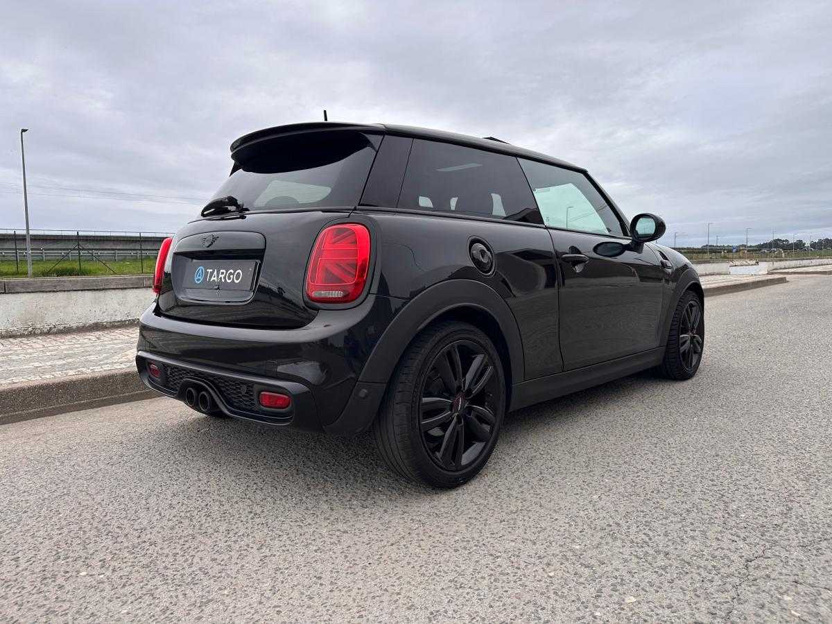 mini-cooper-2018-diesel-1995cc