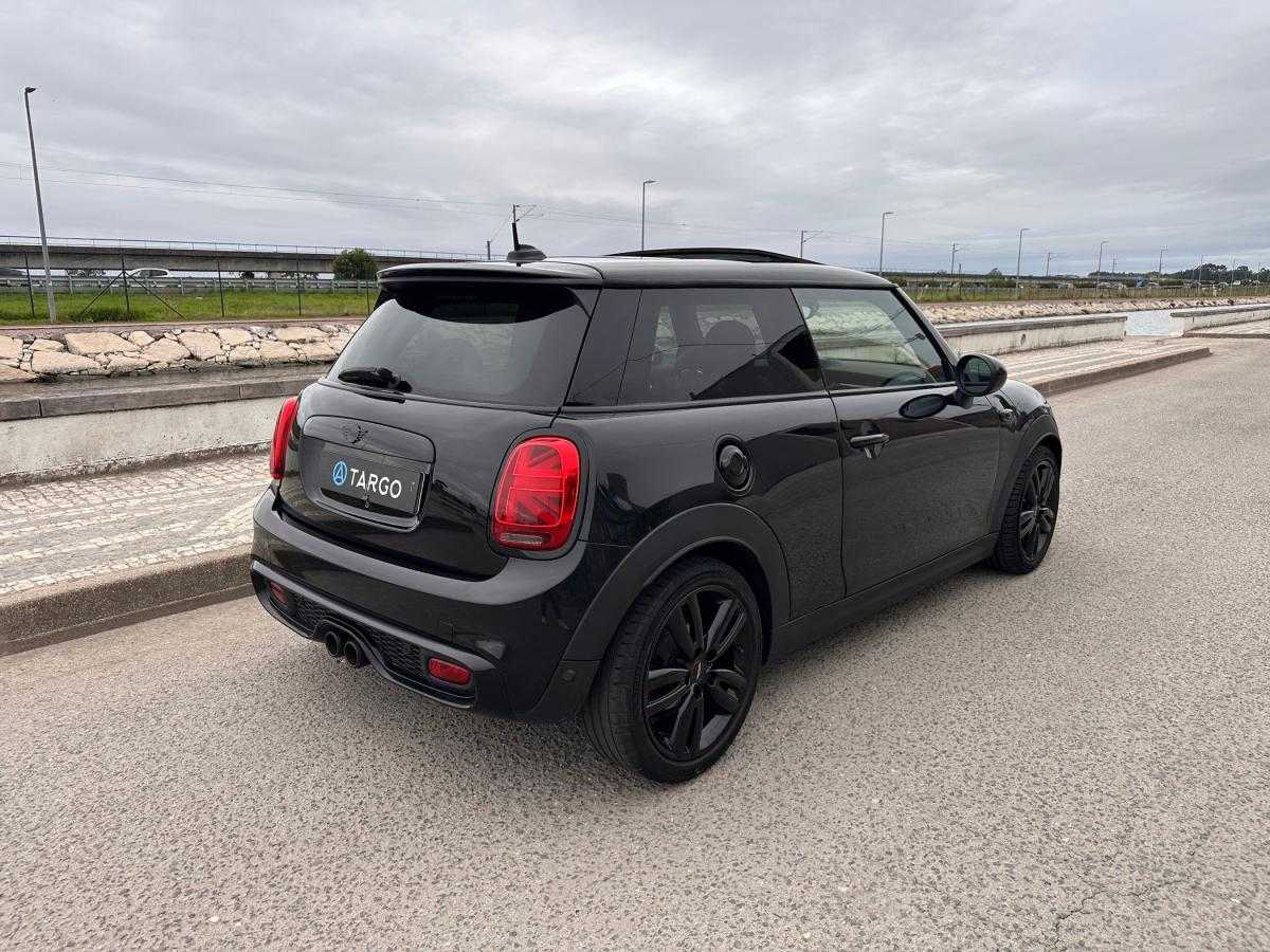 mini-cooper-2018-diesel-1995cc