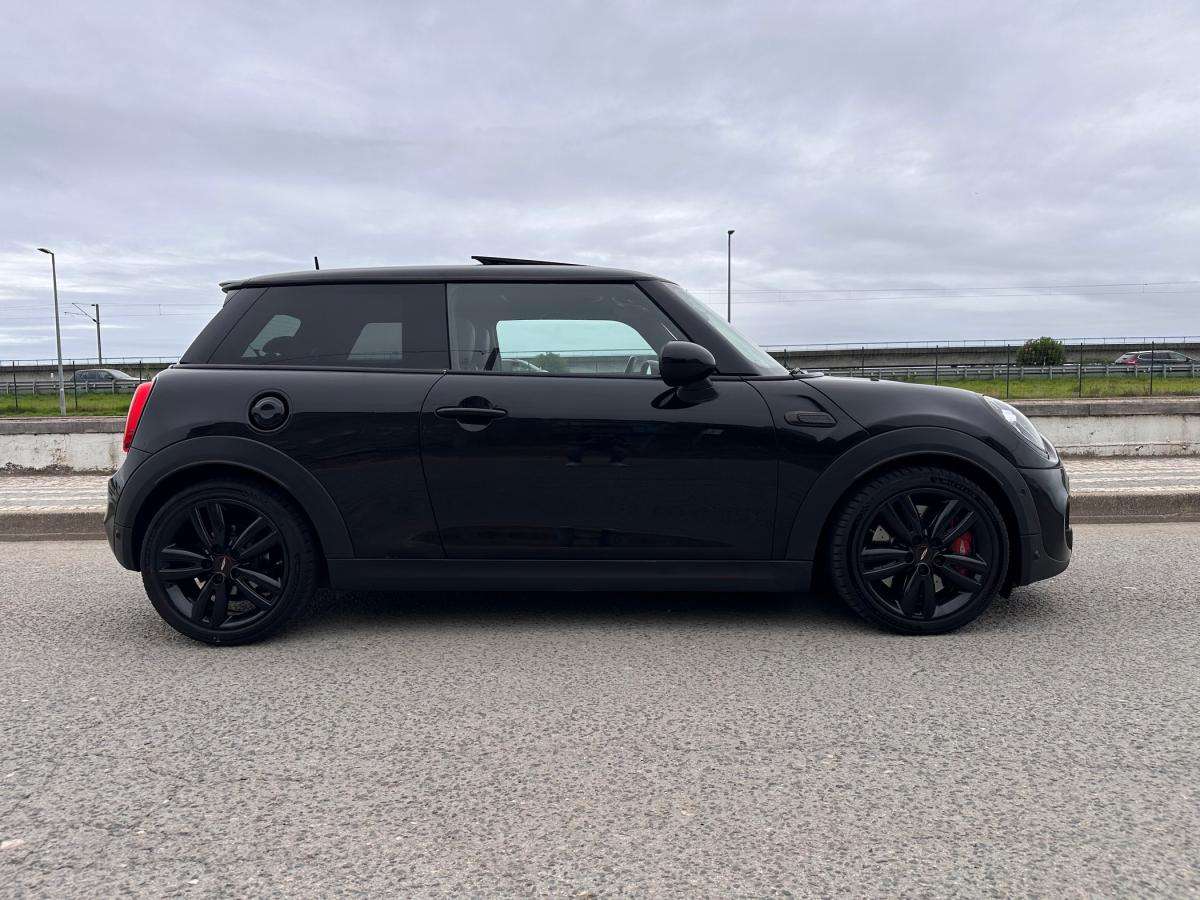 mini-cooper-2018-diesel-1995cc