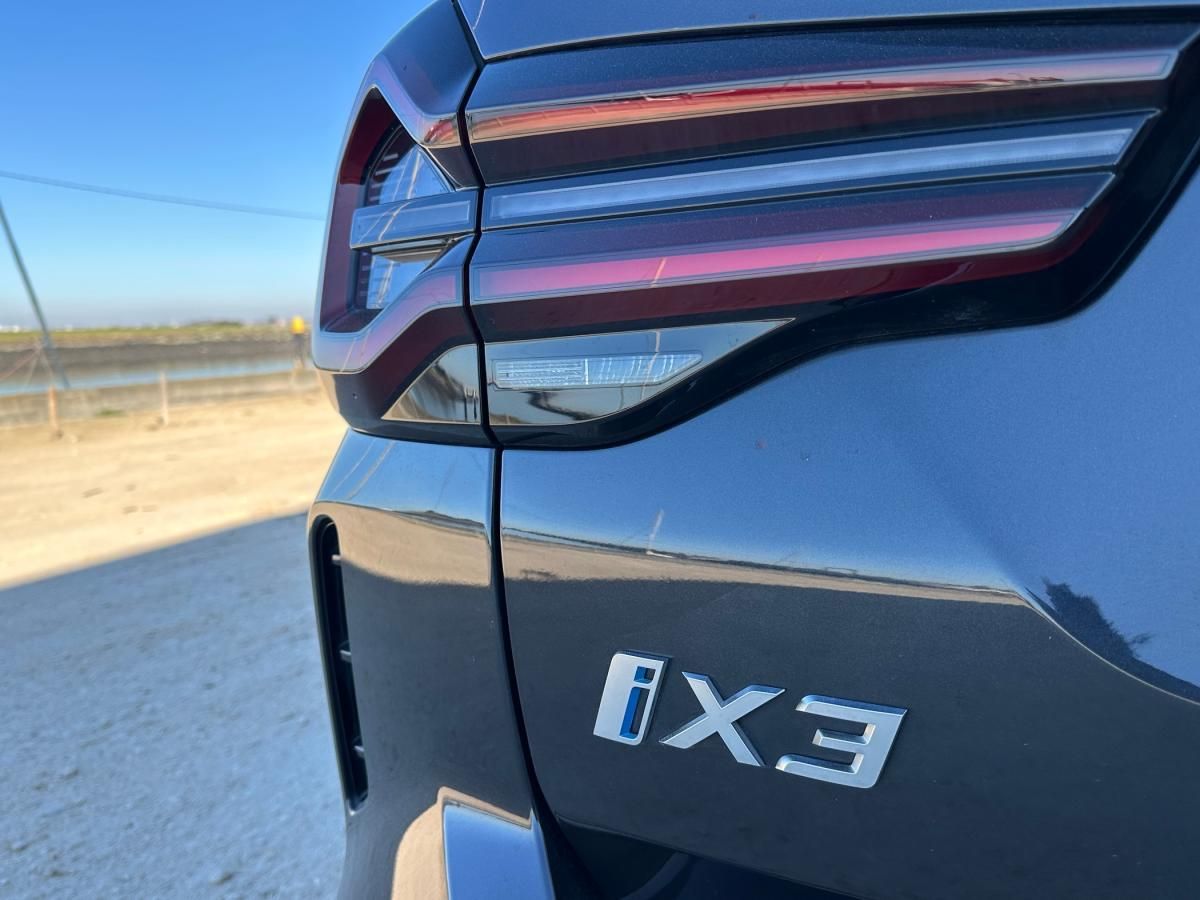 bmw-ix3-2024-eletrico-0cc