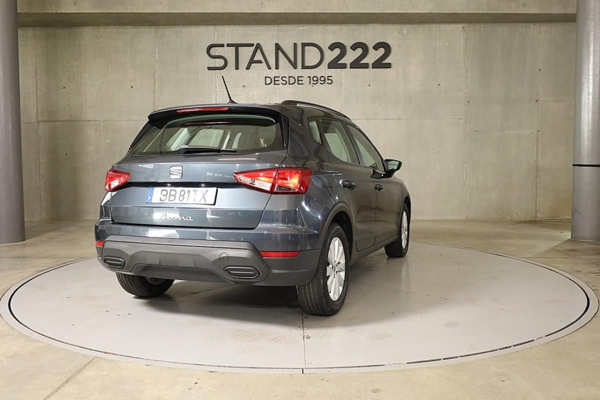 seat-arona-2023-gasolina-999cc