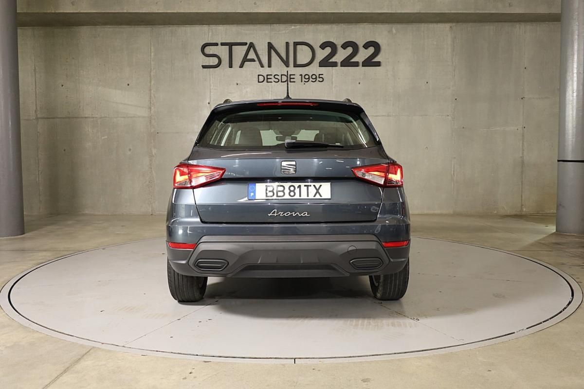 seat-arona-2023-gasolina-999cc