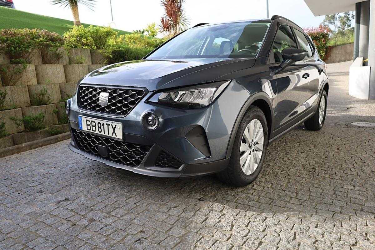 seat-arona-2023-gasolina-999cc