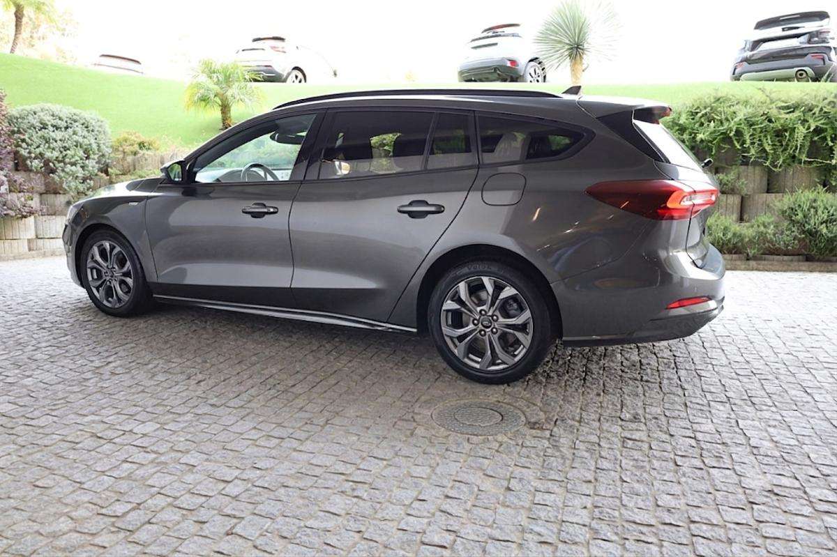 ford-focus-2022-gasolina-998cc
