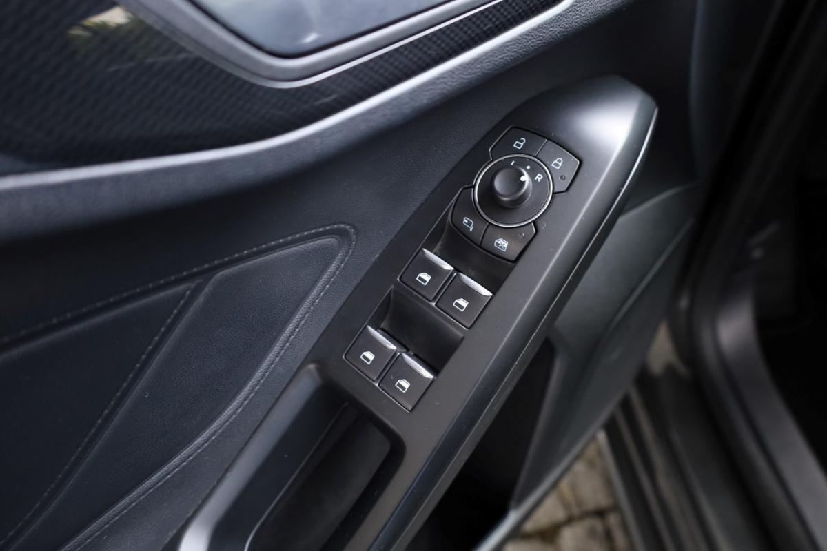 ford-focus-2022-gasolina-998cc