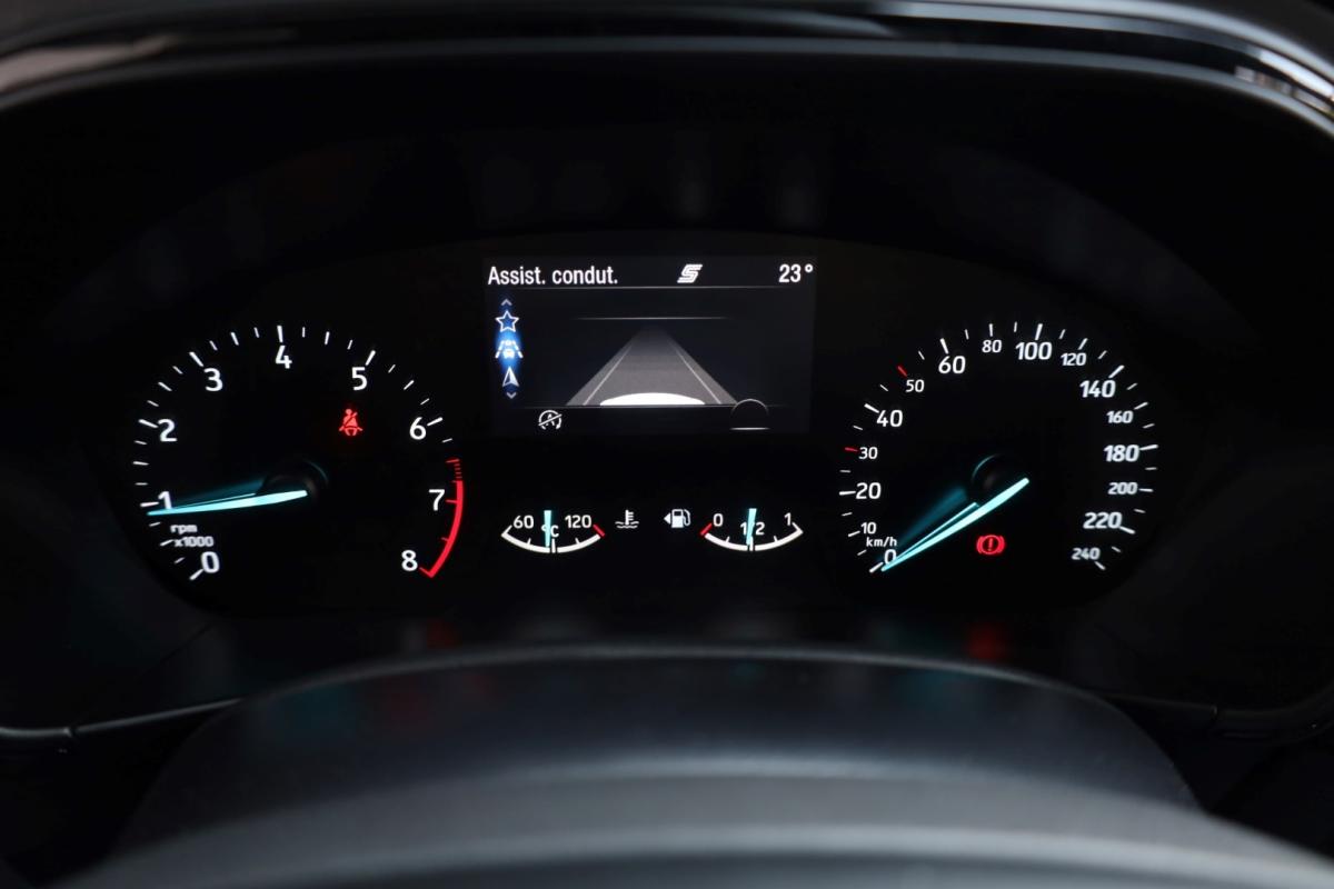 ford-focus-2022-gasolina-998cc