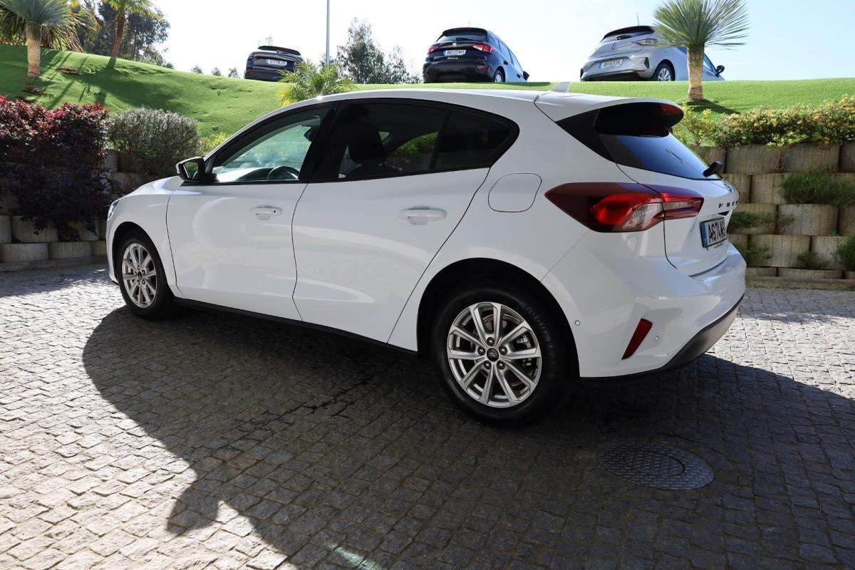 ford-focus-2022-gasolina-998cc