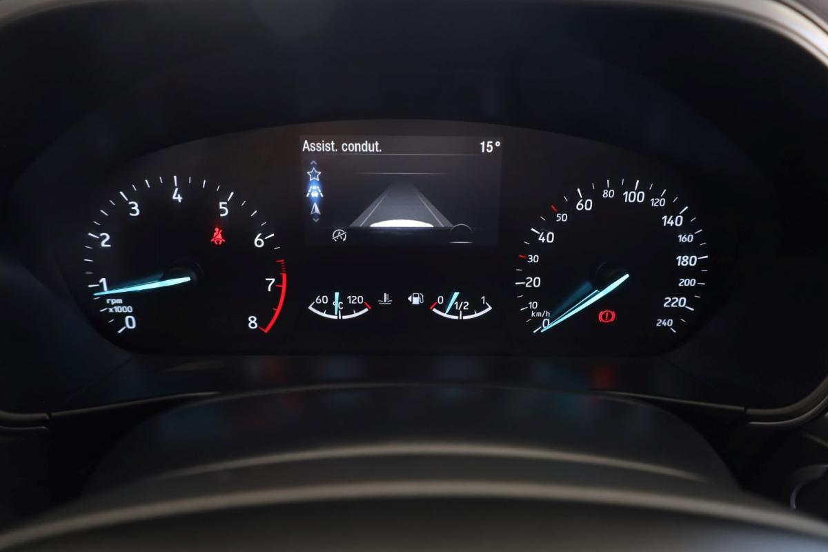 ford-focus-2022-gasolina-998cc