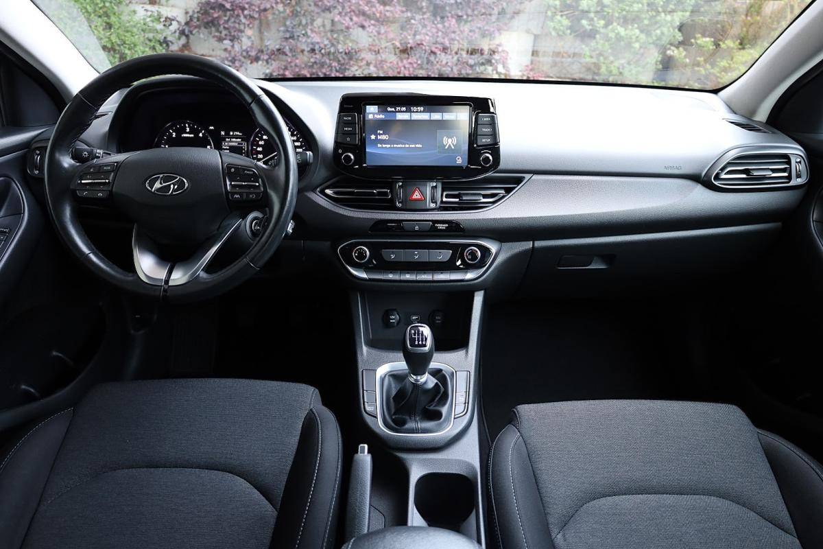 hyundai-i30-2021-diesel-1598cc