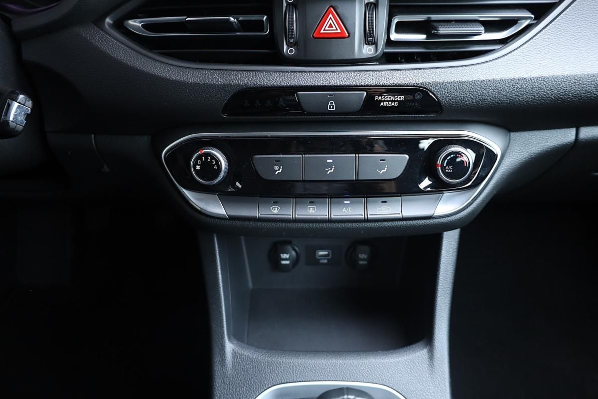 hyundai-i30-2021-diesel-1598cc