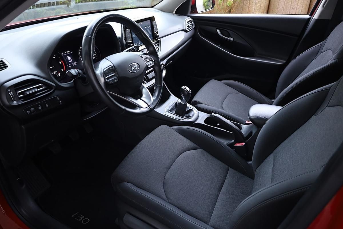 hyundai-i30-2021-diesel-1598cc