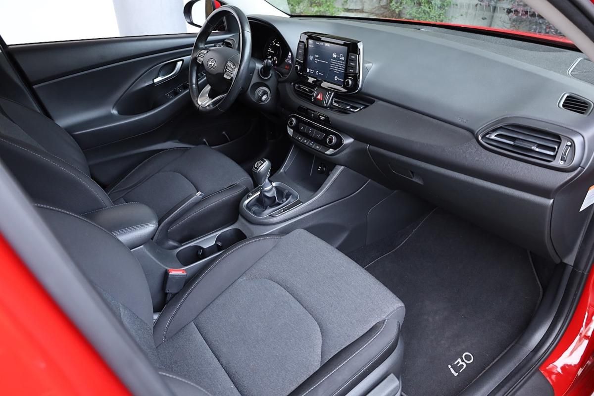 hyundai-i30-2021-diesel-1598cc