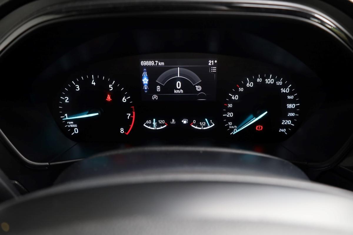 ford-focus-2023-gasolina-998cc