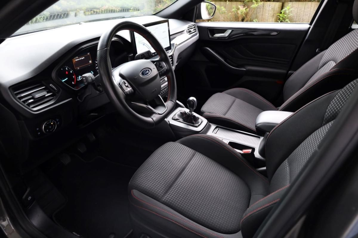 ford-focus-2023-gasolina-998cc