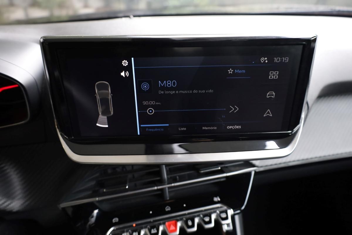 peugeot-2008-2023-gasolina-1199cc