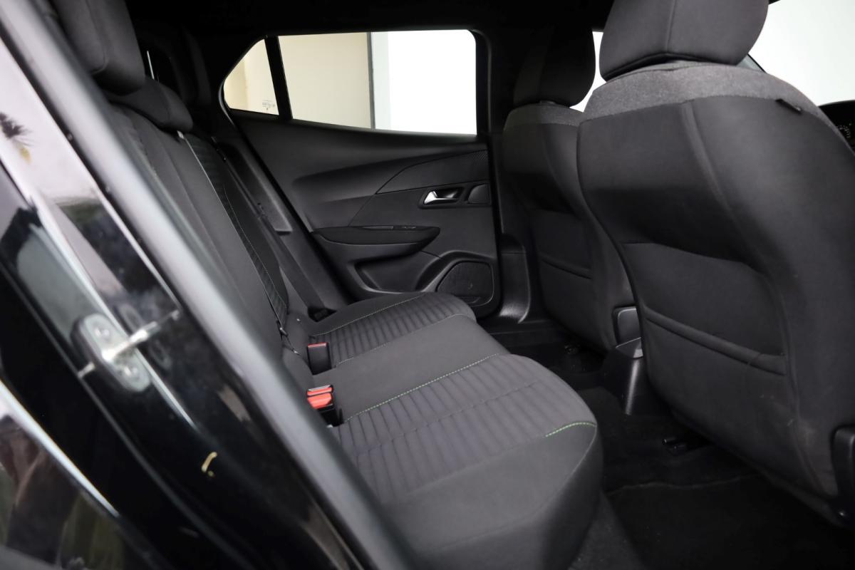 peugeot-2008-2023-gasolina-1199cc