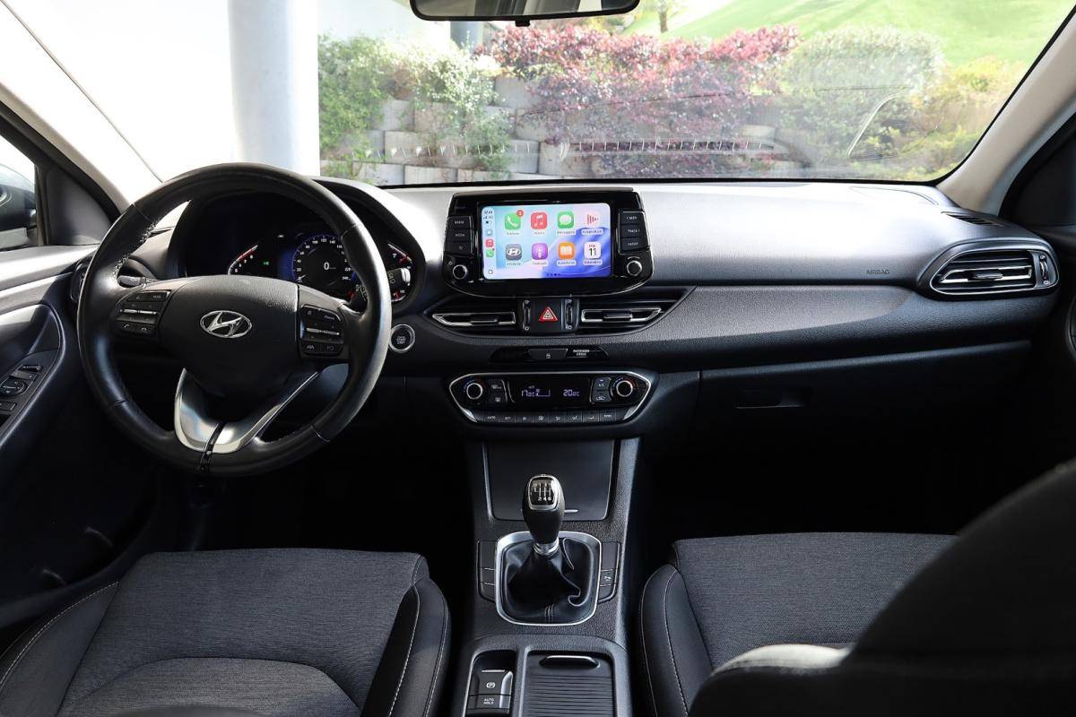 hyundai-i30-2023-gasolina-998cc