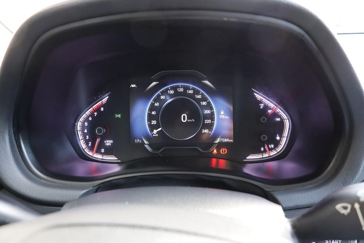 hyundai-i30-2023-gasolina-998cc