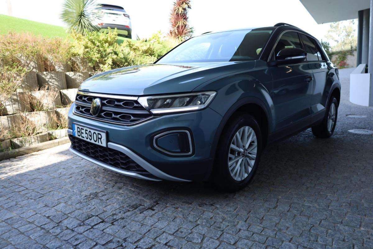 volkswagen-t-roc-2023-gasolina-999cc