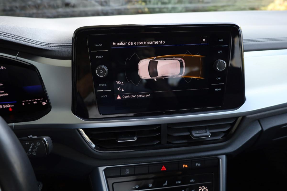 volkswagen-t-roc-2023-gasolina-999cc