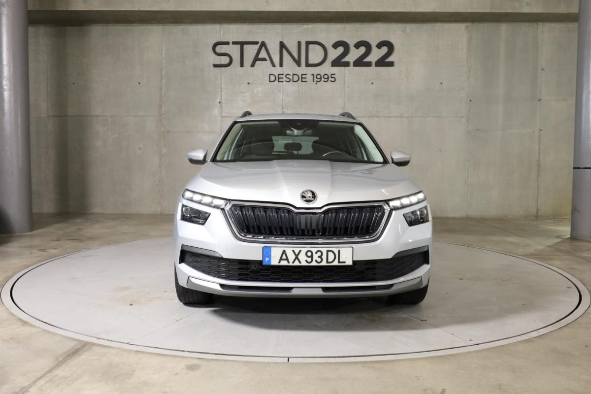 skoda-kamiq-2023-gasolina-999cc