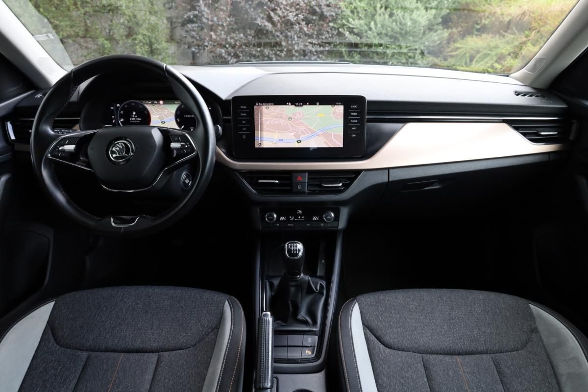skoda-kamiq-2023-gasolina-999cc