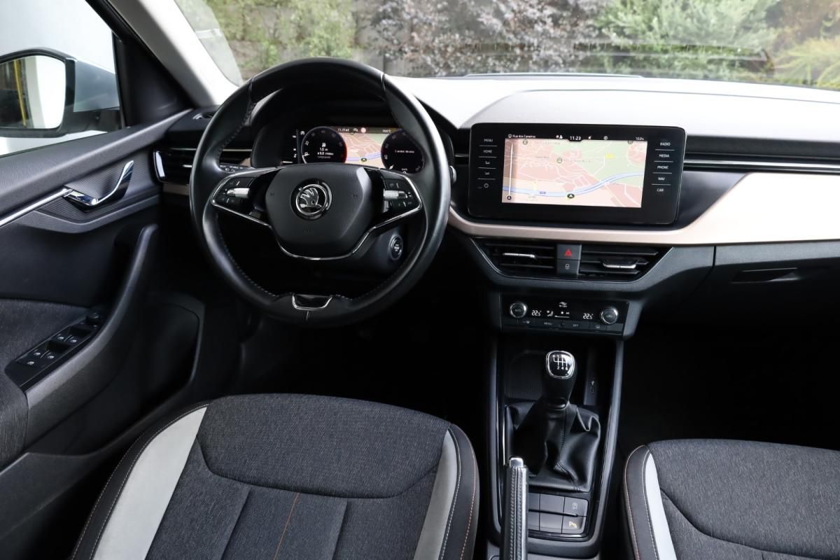 skoda-kamiq-2023-gasolina-999cc