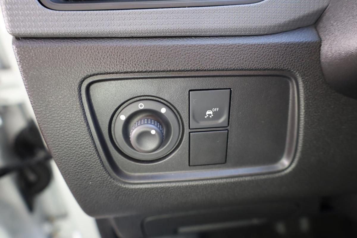 renault-express-2023-diesel-1461cc