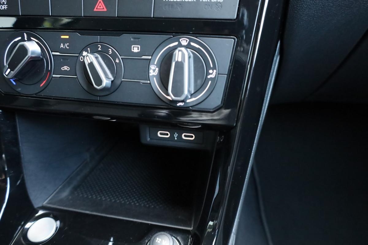 volkswagen-t-cross-2024-gasolina-999cc