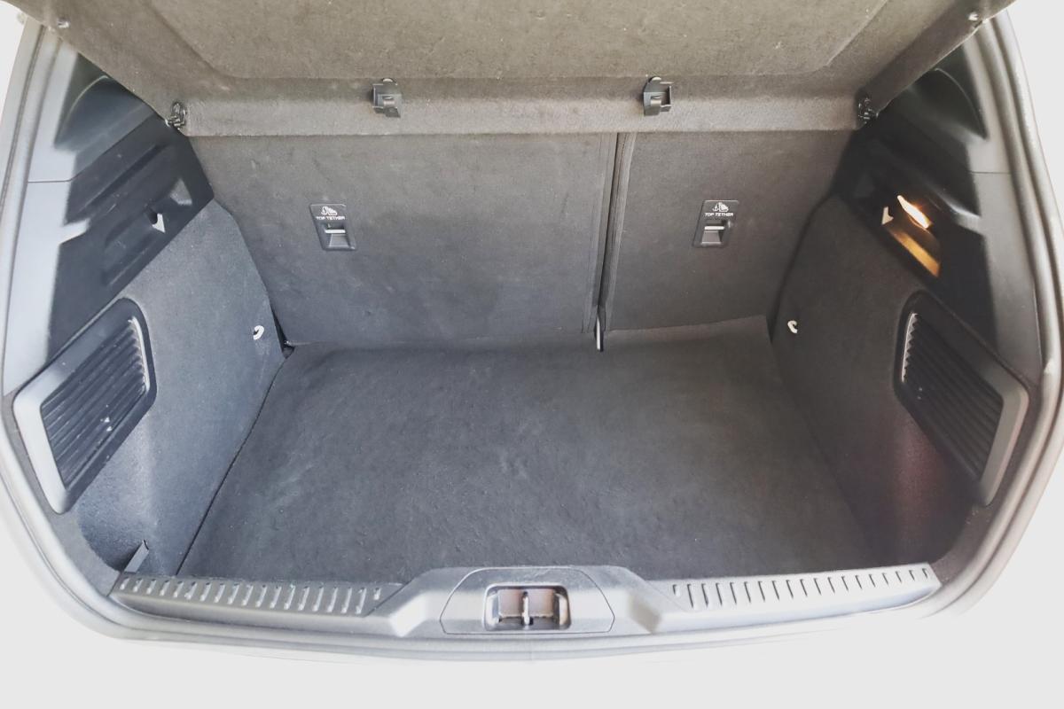 ford-focus-2023-gasolina-998cc
