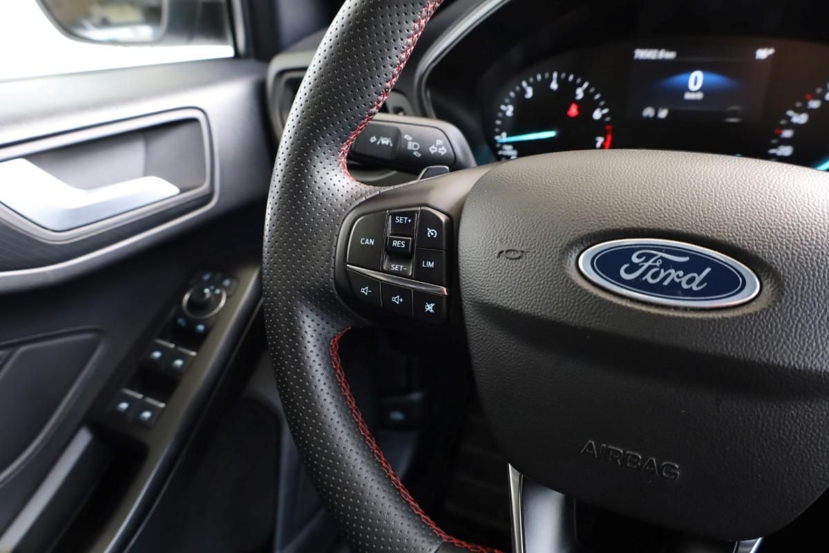 ford-focus-2023-gasolina-998cc