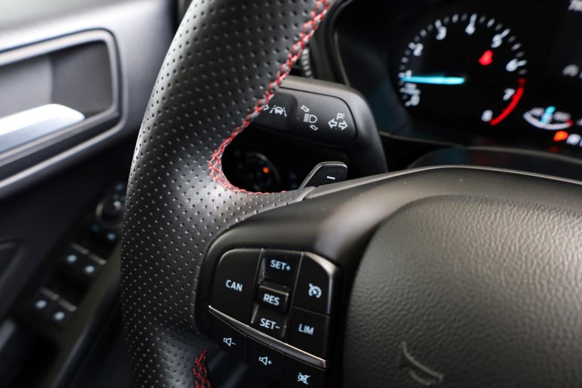 ford-focus-2023-gasolina-998cc