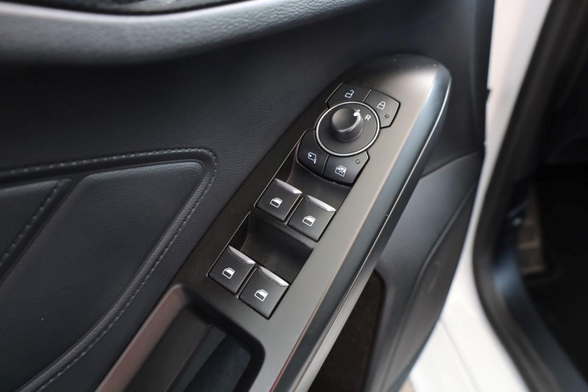 ford-focus-2023-gasolina-998cc