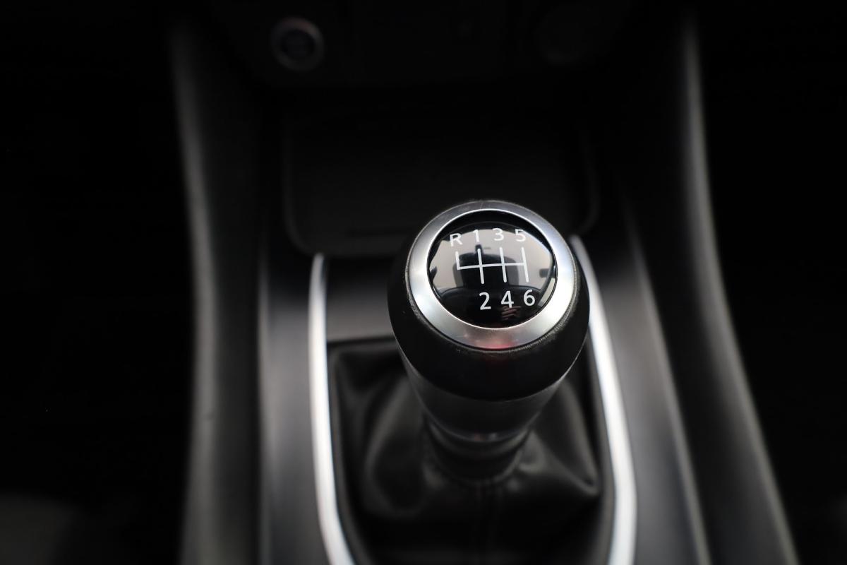 nissan-qashqai-2023-gasolina-1332cc