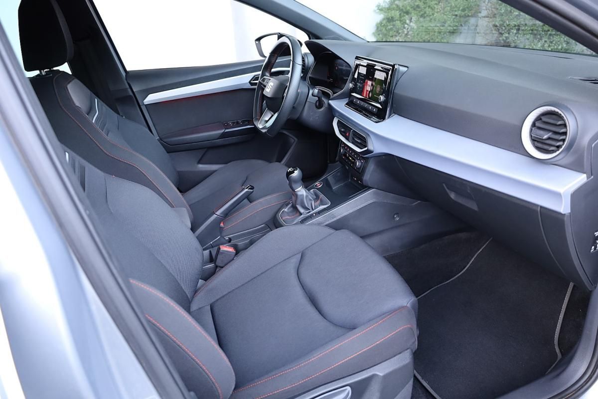seat-ibiza-2024-gasolina-999cc