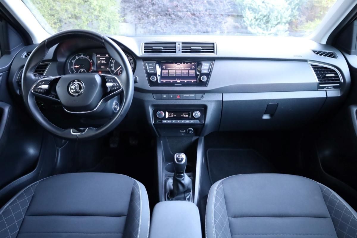 skoda-fabia-break-2022-gasolina-999cc