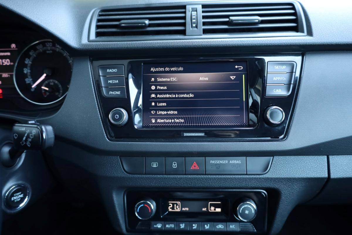 skoda-fabia-break-2022-gasolina-999cc