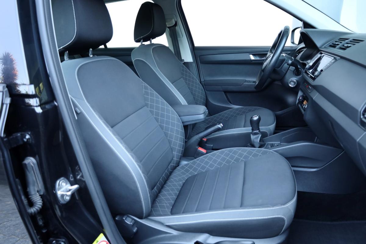 skoda-fabia-break-2022-gasolina-999cc